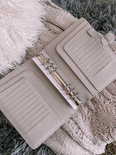 Load image into Gallery viewer, Croc Planner Agenda Cover A5